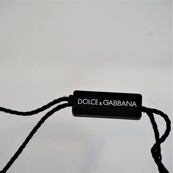 Dolce And Gabbana Replacement Buttons 4 Hole Beige 2 Buttons - Picture 5 of 6